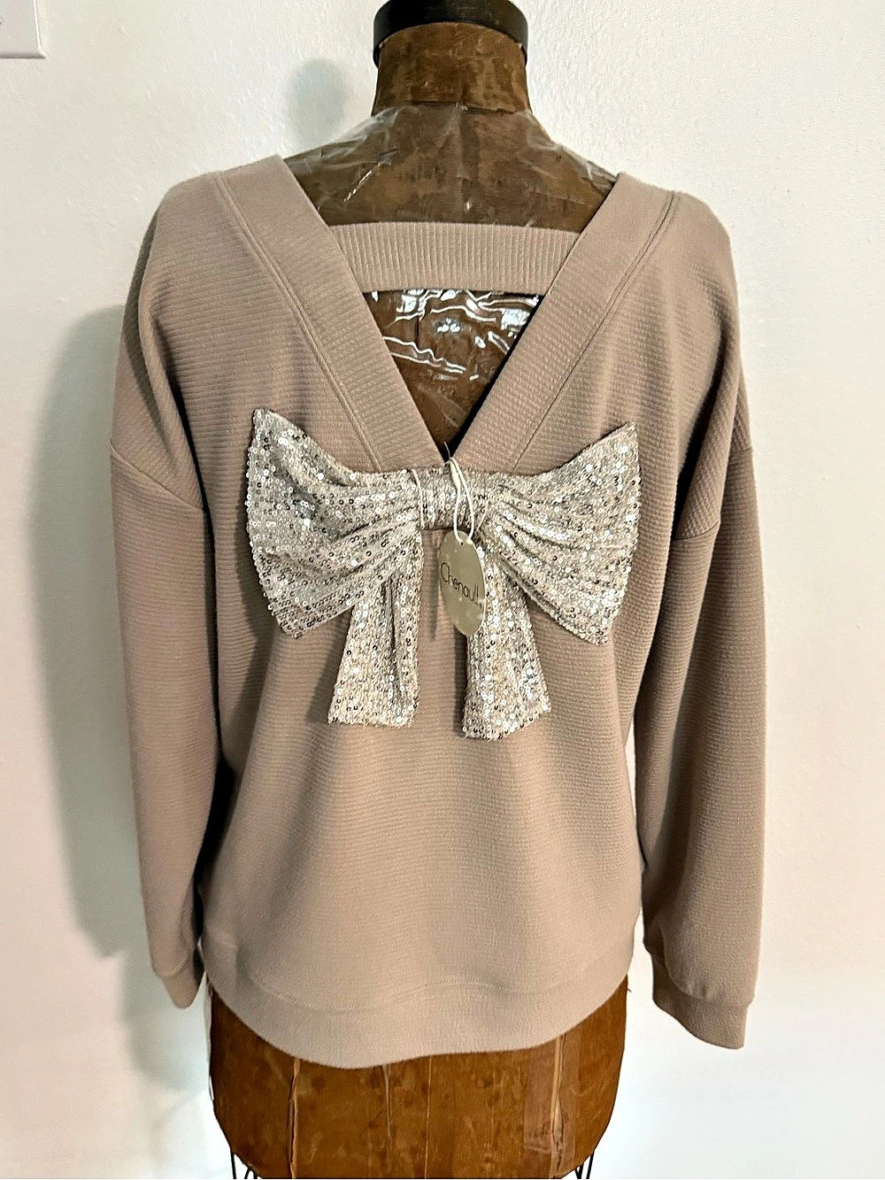 Chenault Bow Detail Long Sleeve Top Beige Large NWT